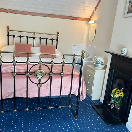 بيت للعطل Cummins