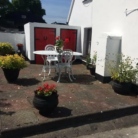 Cummins Ballycrossaun